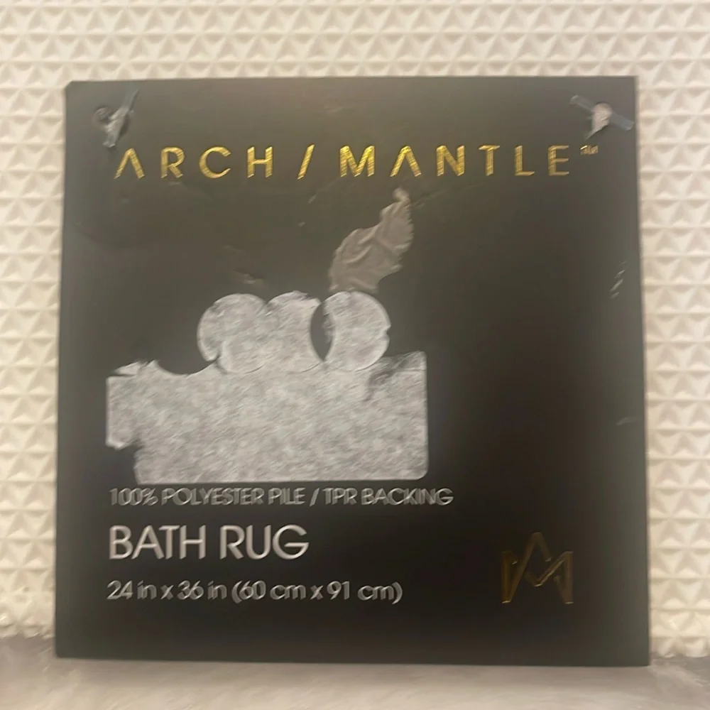 New 24” x 36” Bath Rug White - ARCH / MANTLE